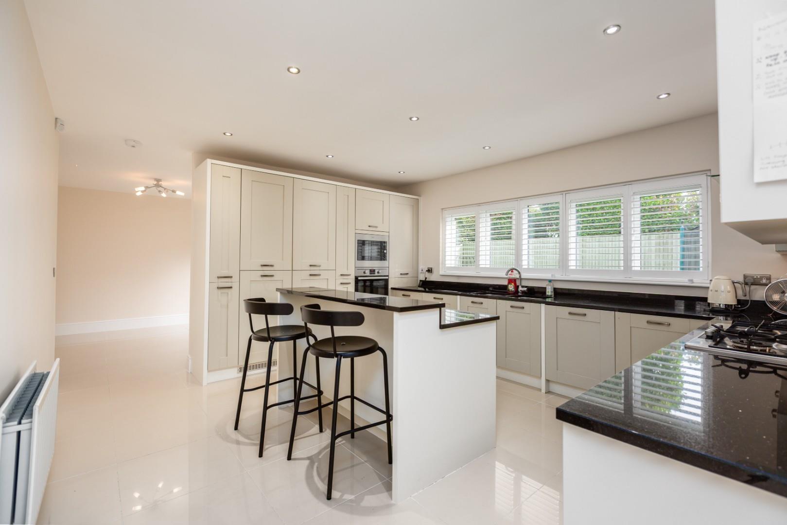 White Knight Gardens, Bishopston, Swansea, SA3 3DR